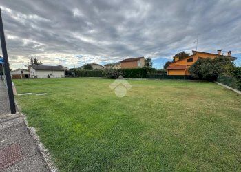 Building land Via val saverna, Ravenna (neighborhood Savarna) - photo 1