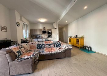 Three-room apartment Viale A. Gramsci, Modena (neighborhood Sacca) - photo 10