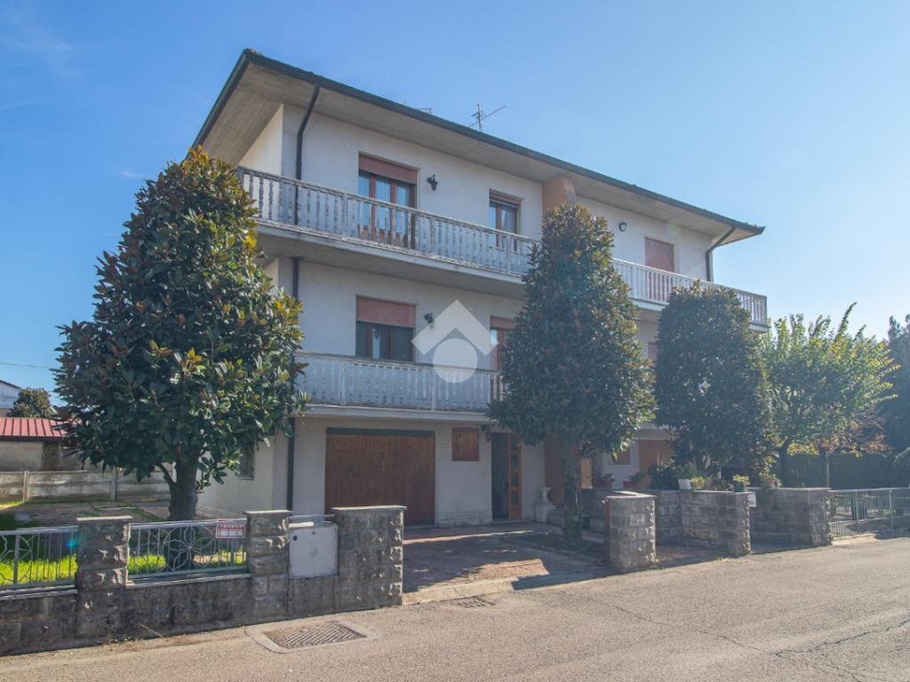 Independent house Via Bruno Buozzi, Alfonsine - photo 1