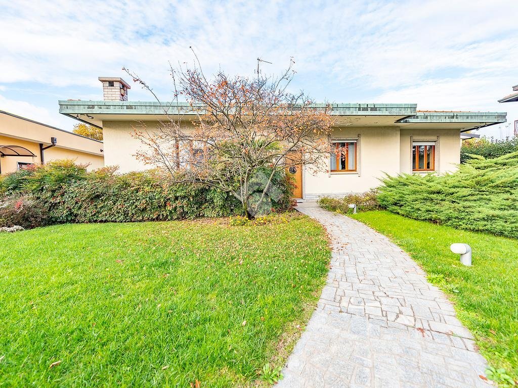 Villa Via Grancia, hamlet Grancia, Lainate - photo 2