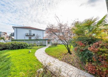 Villa Via Grancia, frazione Grancia, Lainate - foto 3