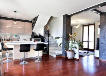 Two-room apartment Via Giacomo Zanella, Truccazzano - photo 2