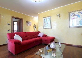 Three-room apartment Via dei Martiri, Rio Saliceto - photo 8
