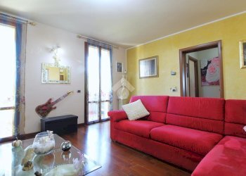 Three-room apartment Via dei Martiri, Rio Saliceto - photo 10