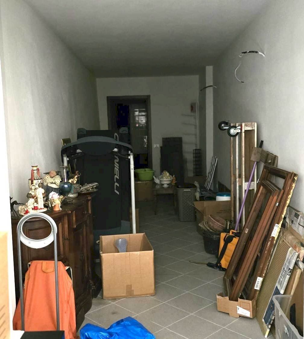 Magazzino Piazza Repubblica 31, Bastiglia - foto 1