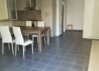 Foto 2 - Bilocale VIA CESARE BATTISTI, Alba Adriatica - foto 2