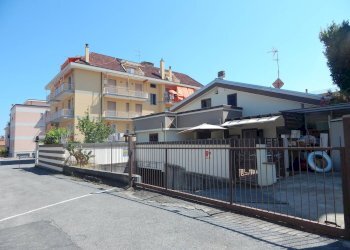 Foto 16 - Box Via Dante, Loano - foto 16