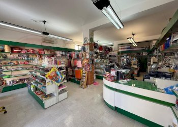 Foto 2 - Locale Commerciale Via Rivolta
30, Roccasecca - foto 2