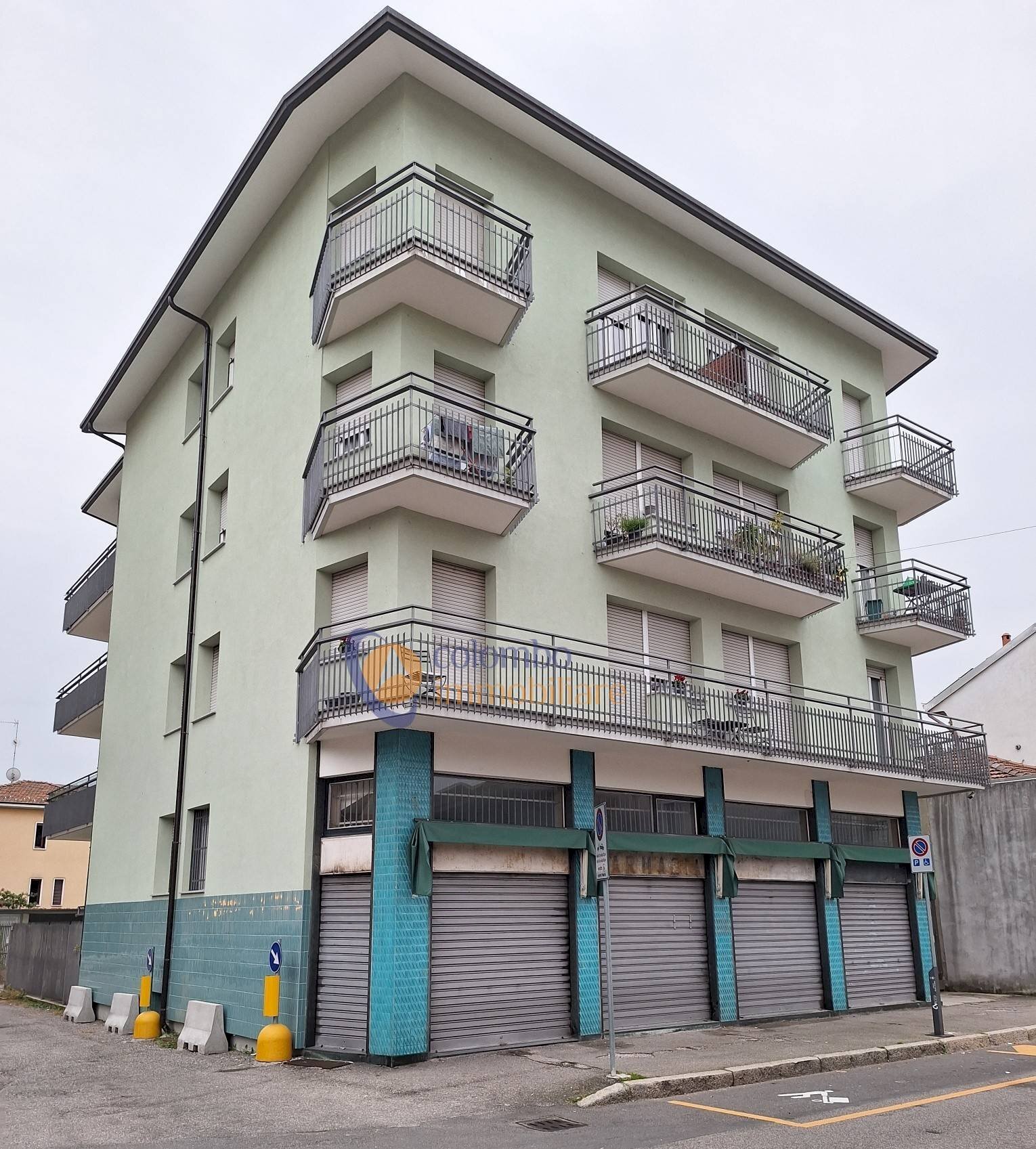 Foto 1 - Negozio via Genova
 
18, Busto Arsizio - foto 1