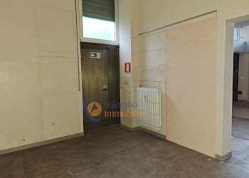 Foto 7 - Negozio via Genova
 
18, Busto Arsizio - foto 6