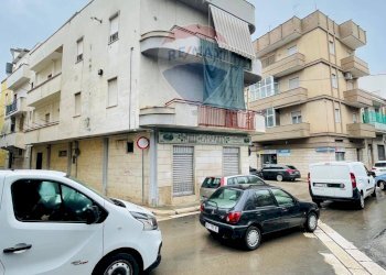 Edificio all\'aperto - Independent house Via Lissa
 
38, Andria - photo 2