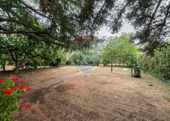 Giardino - Casa indipendente Caporale Mario Di Pasquale
 
13, Randazzo - foto 1