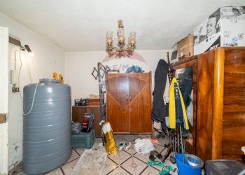Dispensa di stoccaggio - Casa indipendente Caporale Mario Di Pasquale
 
13, Randazzo - foto 22