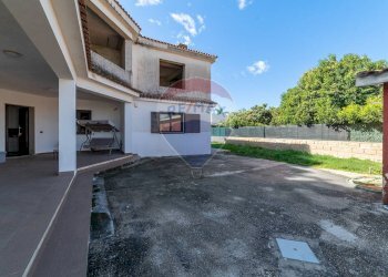 Casa all\'aperto - Villa via Olinto Marinelli
 
51, Siracusa - foto 3