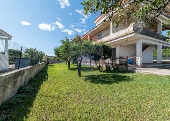 Giardino - Villa via Olinto Marinelli
 
51, Siracusa - foto 6