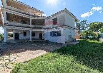 Casa all\'aperto - Villa via Olinto Marinelli
 
51, Siracusa - foto 9
