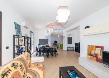 Sala da pranzo - Villa via Olinto Marinelli
 
51, Siracusa - foto 30