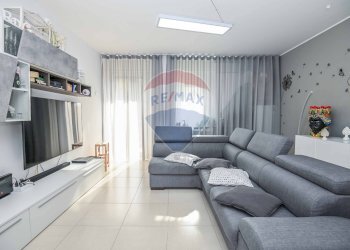 Soggiorno - Trilocale Via Gaspare la Rosa
 
15, Caltagirone - foto 2