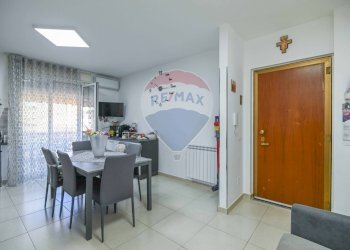 Sala da pranzo - Trilocale Via Gaspare la Rosa
 
15, Caltagirone - foto 17