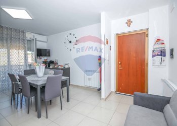 Sala da pranzo - Trilocale Via Gaspare la Rosa
 
15, Caltagirone - foto 20