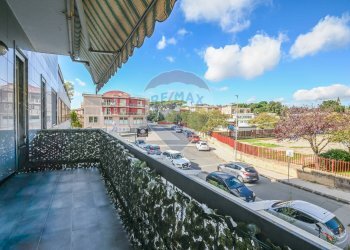 Balcone - Trilocale Via Gaspare la Rosa
 
15, Caltagirone - foto 22