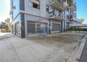 Edificio all\'aperto - Trilocale Via Gaspare la Rosa
 
15, Caltagirone - foto 28