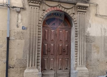 Edificio all\'aperto - Quadrilocale Via Luigi Sturzo
 
117, Caltagirone - foto 1