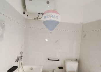 Bagno - Quadrilocale Via Luigi Sturzo
 
117, Caltagirone - foto 16