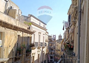 Edificio all\'aperto - Quadrilocale Via Luigi Sturzo
 
117, Caltagirone - foto 19