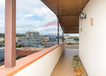 Balcone - Quadrilocale via Ezio Tarantelli
 
13, Misterbianco - foto 29