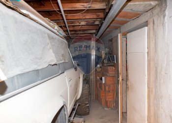 Parcheggio - Appartamento Viale Angelo Vasta
 
4, Catania - foto 21