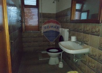 Bagno - Capannone via str. 61
 
5, Giarre - foto 17