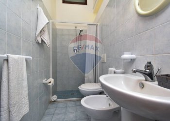 Bagno - Casa indipendente VIA G.SCIUTI
 
27, Giarre - foto 26