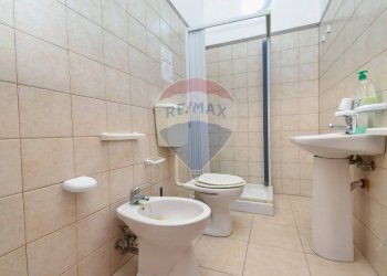 Bagno - Casa indipendente VIA G.SCIUTI
 
27, Giarre - foto 37