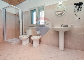Bagno - Casa indipendente VIA G.SCIUTI
 
27, Giarre - foto 52