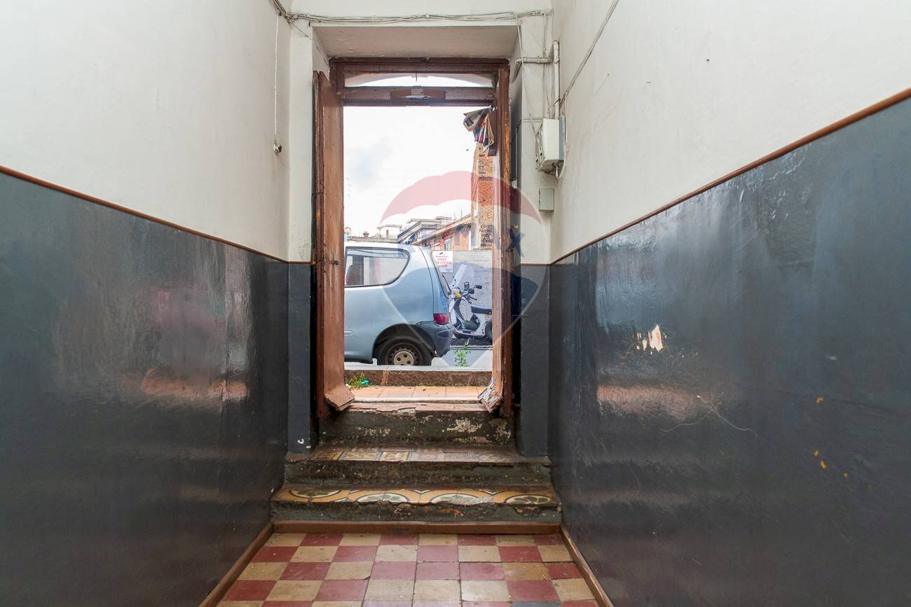 Scale - Casa indipendente Via Fratelli D'Antoni
78, Catania - foto 3