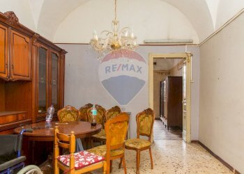 Sala da pranzo - Casa indipendente Via Fratelli D'Antoni
 
78, Catania - foto 7