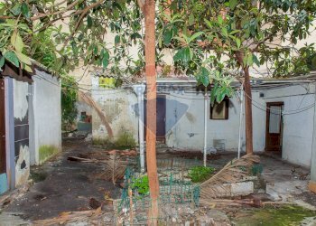 Giardino - Casa indipendente Via Fratelli D'Antoni
 
78, Catania - foto 14