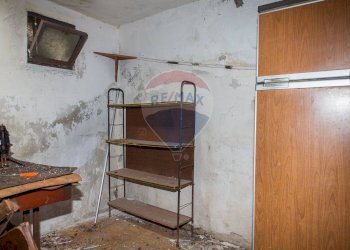 Dispensa di stoccaggio - Casa indipendente Via Fratelli D'Antoni
 
78, Catania - foto 18