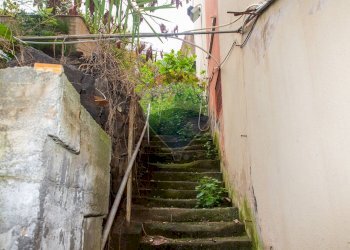 Scale - Casa indipendente Via Fratelli D'Antoni
 
78, Catania - foto 19