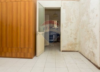 Hall / corridoio - Casa indipendente Via Fratelli D'Antoni
 
78, Catania - foto 39