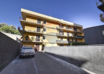 Edificio all\'aperto - Appartamento sardella
 
15, Acireale - foto 3