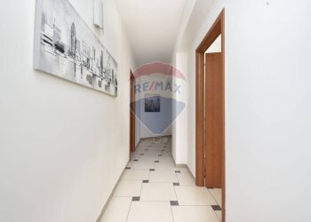 Hall / corridoio - Appartamento sardella
 
15, Acireale - foto 10