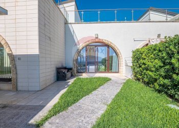 Casa all\'aperto - Casa semi indipendente via caponegro traversa VI
 
10, Avola - foto 3