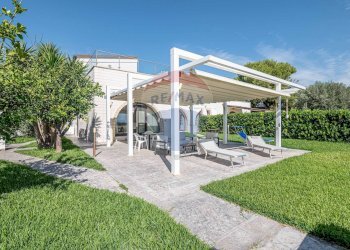 Terrazza - Casa semi indipendente via caponegro traversa VI
 
10, Avola - foto 28