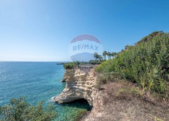 Vista dell\'acqua - Casa semi indipendente via caponegro traversa VI
 
10, Avola - foto 40