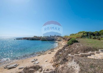 Vista dell\'acqua - Casa semi indipendente via caponegro traversa VI
 
10, Avola - foto 46