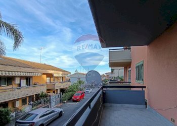 Balcone - Villa a Schiera via vampolieri
 
34, Aci Catena - foto 13