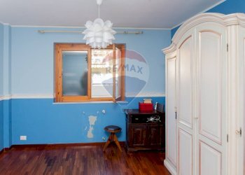 Camera / camera da letto - Villa a Schiera via vampolieri
 
34, Aci Catena - foto 16