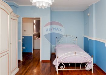 Camera / camera da letto - Villa a Schiera via vampolieri
 
34, Aci Catena - foto 17